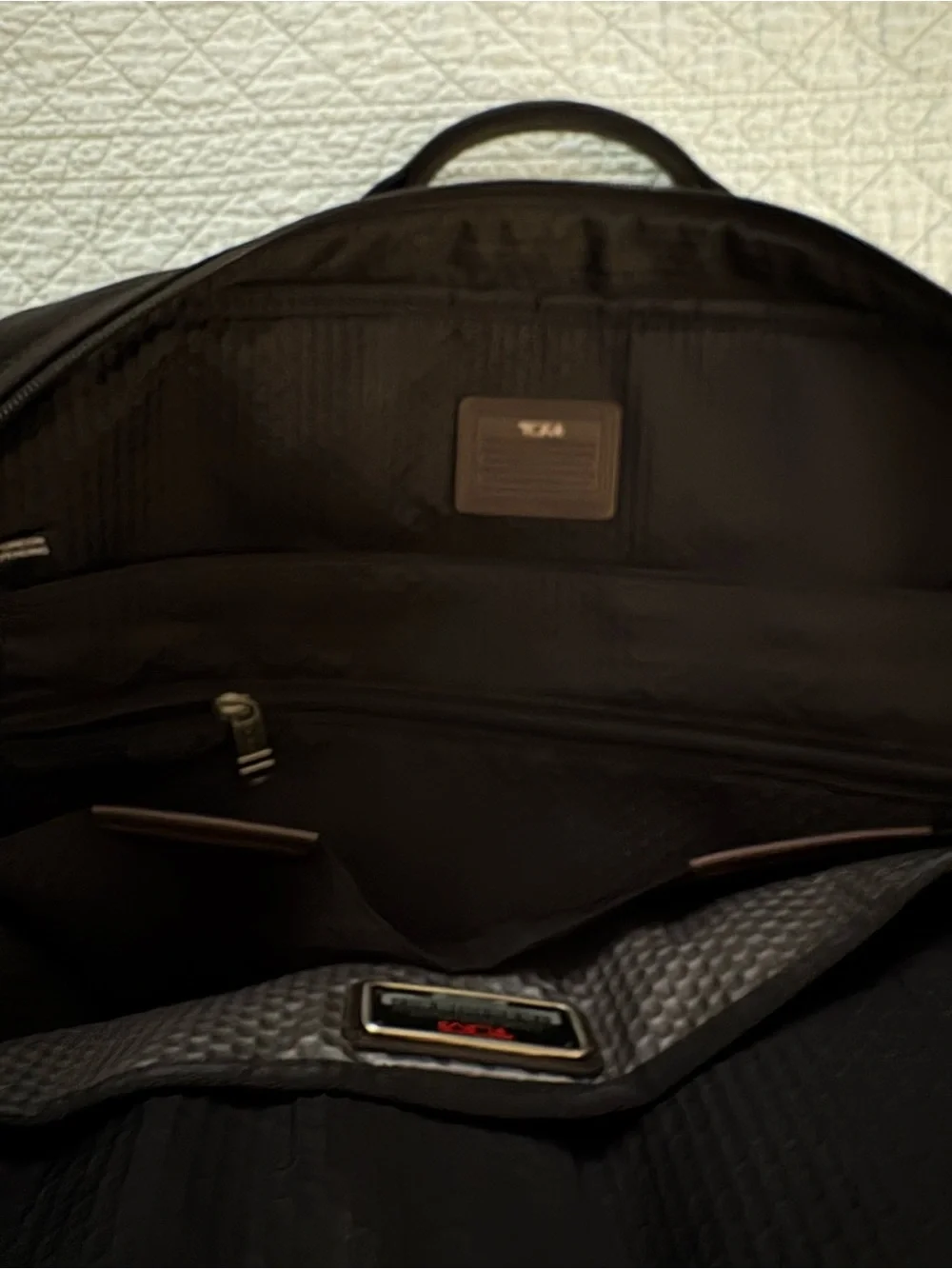 Tumi alpha bravo